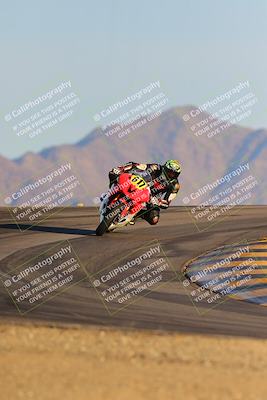 media/Dec-16-2023-CVMA (Sat) [[bb38a358a2]]/Race 13 Amateur Supersport Middleweight/